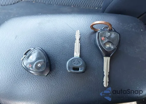 2006 Toyota Rav4 Sport из США, поврежденный, VIN JTMZD32V366007567